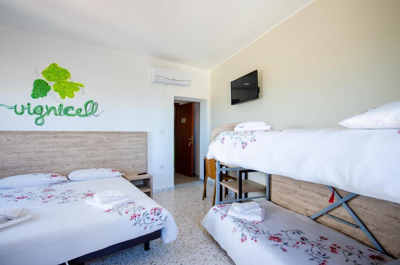 Girastrittue Colobraro Hotel Ngoại thất bức ảnh